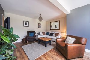 Lounge- click for photo gallery